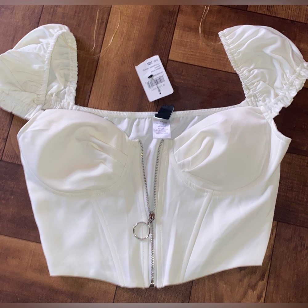 Windsor White Zipper Top
